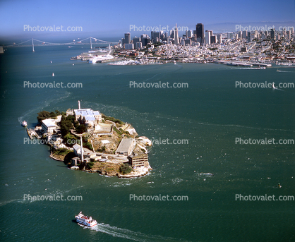 Alcatraz Island, boats, pier, dock, buildings, skyline, waterfront