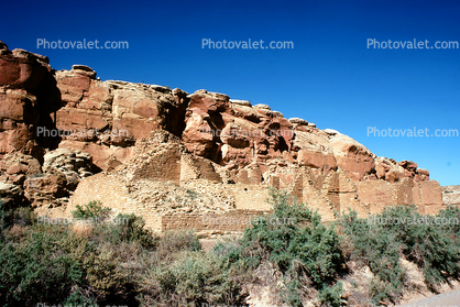 Ruins Cliffs, Sandstone