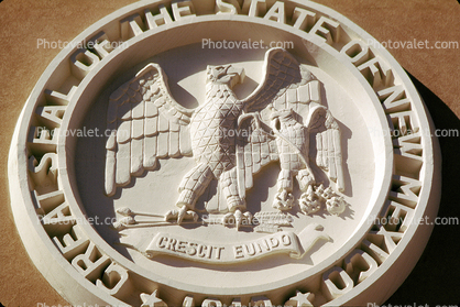 Great Seal of the State of New Mexico, Seal, Emblem, Logo, Crescit Eundo, bar-Relief