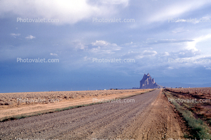 Shiprock, Volcanic Throat, breccia and minette, igneous rock, Navajo Volcanic Field, Four Corners area