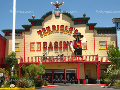 Casino, Building, Statue, Balcony, roadside, Pahrump