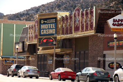 Motel Casino, cars