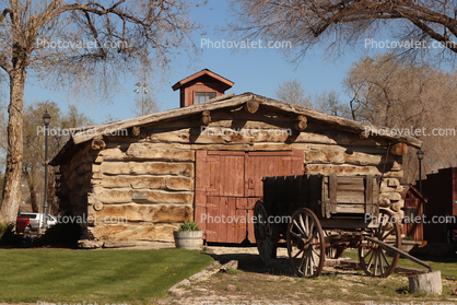 Log Cabin, Wagon, Elko, Northeastern Nevada Museum, building