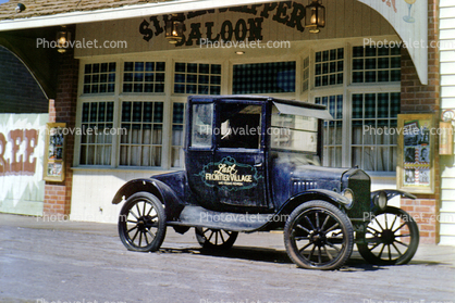 Frontier Village, Cars, vehicles, Automobile, 1920's Ford Model-T, Silver Slipper Saloon