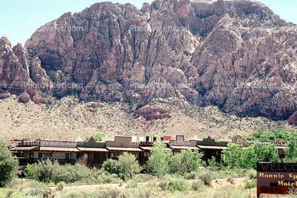 Old Nevada, Bonnie Springs Ranch