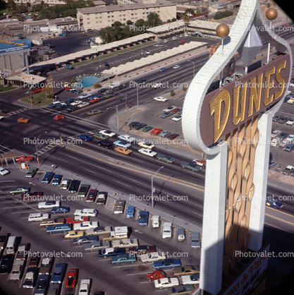 Dunes, Hotel, Casino, building, parking lot, "The Strip", Cars, automobile, vehicles, Car, Vehicle, 1950s