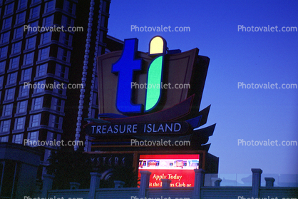 Treasure Island, Hotel, Casino, building