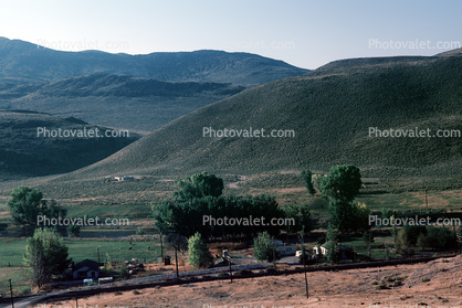 Trukee River Valley, east of Reno, ranch, trees, hills, mountains