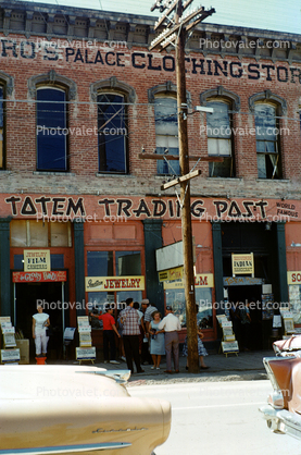 Totem Trading Post, 1950s