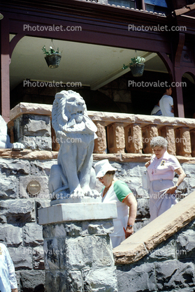 Lion Statue, Molly Brown House Museum, building, Denver