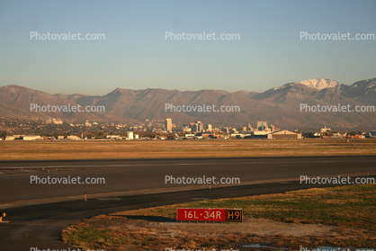 Salt Lake City, Wasatch Mountains, skyline, runway