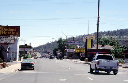 Street, highway, motels, buildings, vehicles, Automobile, cars, Flagstaff, 2004