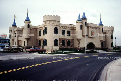The Castle at Golfland-Sunsplash, Golfland, Mesa, Arizona, landmark, Turret, Tower, January 1986, 1980s
