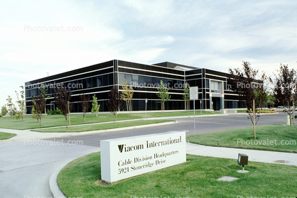 Viacom International, Office Building, Cable Division Headquarters, 5924 Stoneridge Drive, 23 August 1983