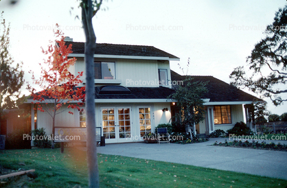 House, Single Family Dwelling Unit, Police Headquarters, 2 November 1983