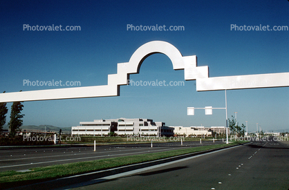 Hacienda Arch, 9 May 1984