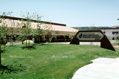 Crum & Forester Personal Insurance, building, lawn, sidewalk, 26 May 1984