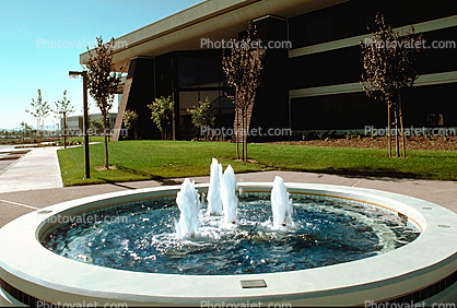 Water Fountain, aquatics, building, Office Building, 28 August 1985