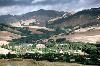 Hills, Valley, 9 September 1985