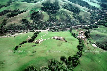 Velvet Green Hills, Valley, Rural, 20 January 1986