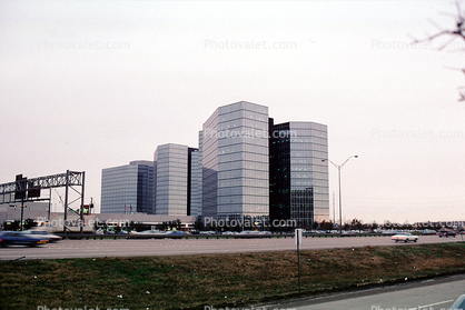 Las Colinas, Office Building, complexl, 16 January 1985