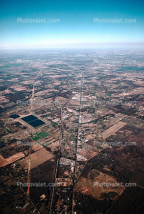 Farmfield Within an Encroaching Suburban Dallas, 29 November 1988
