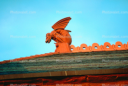 gargoyle, Old Red County Courthouse, historic governmental building, Museum, downtown Dallas, 21 May 1995