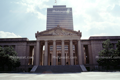 War Memorial Building in Nashville, by Trevor Mikula