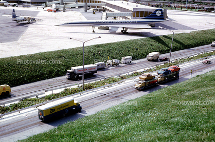 KLM Airlines Concorde Model, Freeway, cars, trucks, Highway