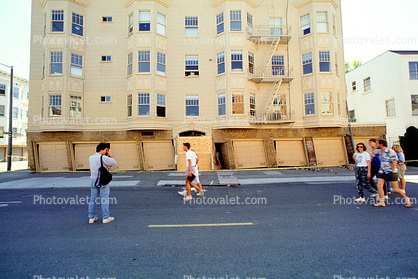 Wobbly Garage Doors, Marina district, Loma Prieta Earthquake (1989), 1980s