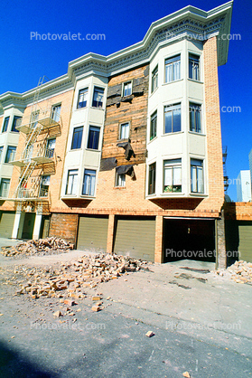 Bay Windows, Garage, Fallen Bricks, Marina district, Loma Prieta Earthquake (1989), 1980s