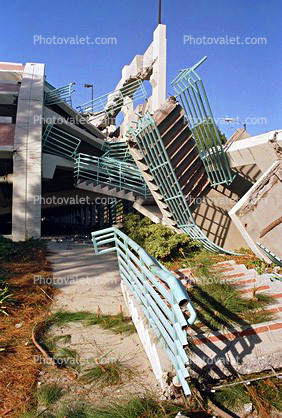 Overpass Collapse, column collapse, Interstate, Northridge Earthquake Jan 1994