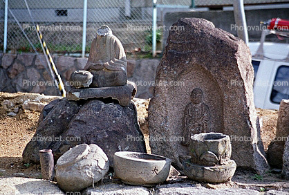 Shrine, Buddhist, Kobe Earthquake, Feb 1995