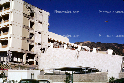 Olive View Hospital UCLA Medical Center, building collapse, Sylmar, 1971 San Fernando Valley Earthquake