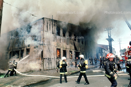 Smoke, Water, Firefighters, Firemen, Mission District, San Francisco