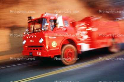 Ford firetruck, flashing lights, Forest Fire