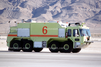 Water Tanker Firetruck, Aircraft Rescue Fire Fighting, (ARFF), Nellis Air Force Base, USAF, Las Vegas, 2003