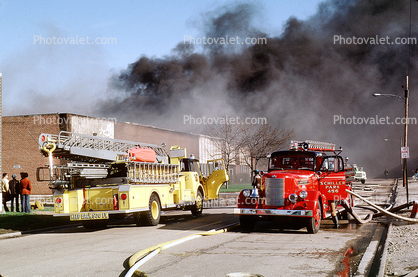 Smoke, Warehouse, Schiller Park, 456, Illinois