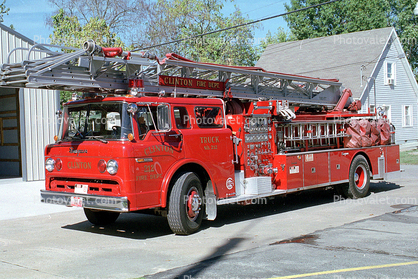 Clinton Fire Dept, 212, Seagrave Ford Truck, Ladder