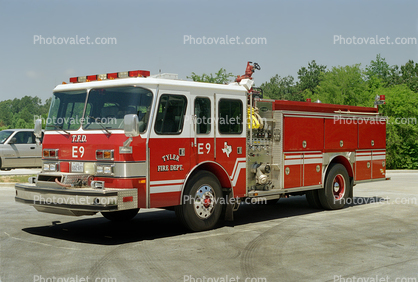 Pierce, Engine E9, Tyler Fire Dept, E-One