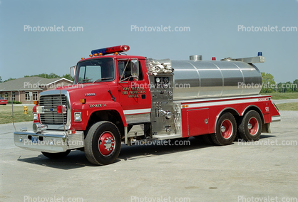 Ford L9000, Tanker 50, West Peculiar Fire Protection District