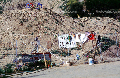 Landslide, La Conchita Geologic Hazard Area, Mud Slide, Ventura County, California, Road Closed Sign