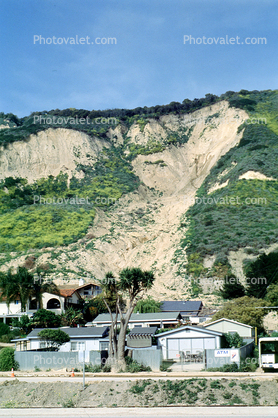 Landslide, Homes, Houses, mudslide, La Conchita Geologic Hazard Area, Mud Slide, Ventura County, California