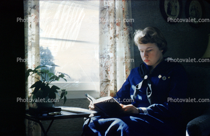1950s, Woman Reading