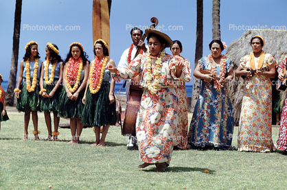 Women Dancing, Leis, dress, string bass, Hawaii, Hula