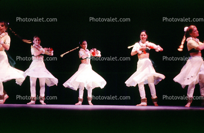 Chitresh Das Dance Company, Kathak style dance