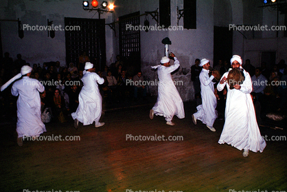 Whirling Dervishes, Tanoura Dance