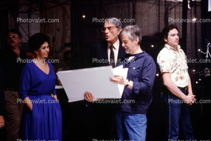 Gregory Peck, Telethon, Sound Stage, studio, End Hunger Network, 9 April 1983