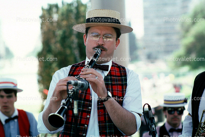 Clarinet, Man wearing a Hat