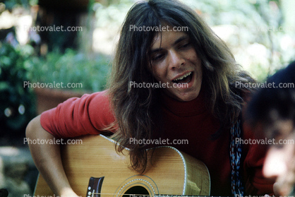 Tony Berg playing the Guitar, Dwarf Band